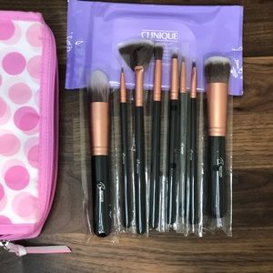 Clinique Makeup Brush Set